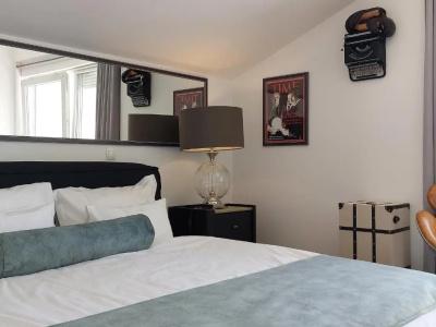 Refresh Boutique Apartments - 34