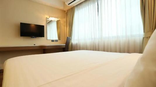 Citin Sukhumvit 11 Nana Bangkok by Compass Hospitality - 72