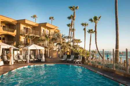 Pacific Terrace - 20