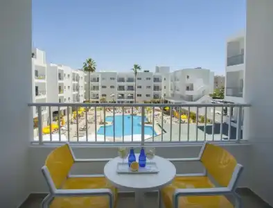 Mayfair  Gardens - 47