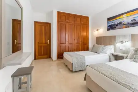 Klayman Olivina Aparthotel - 63