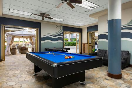 Club Wyndham at Waikiki Beach Walk - 33