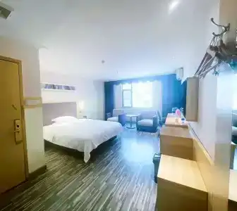 City Comfort Inn - 2