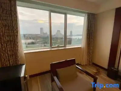 Huanghai - 162