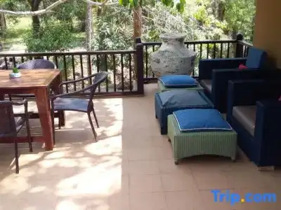 Melina's Beach Front Bungalow - 125