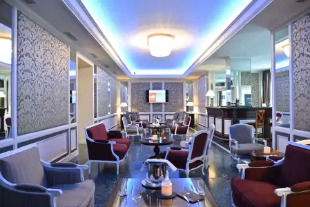 Carlton Lausanne Boutique - 22