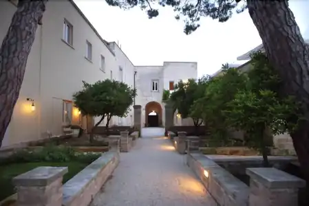 Palazzo Guglielmo Albergo Diffuso - 18