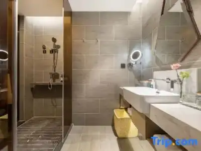 Veriu Central - 45