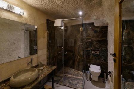 The Niche Cave - 134