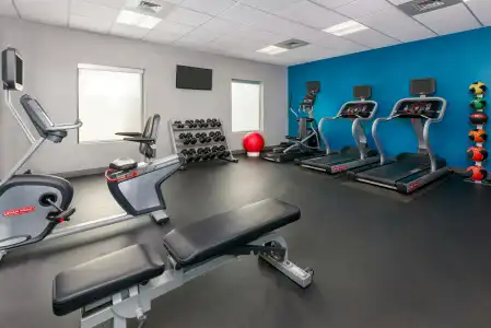 Hampton Inn & Suites Winston-Salem/University Area, NC - 37