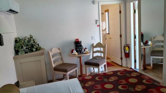 Sedona Pines Resort - 1