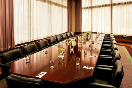 Sheraton Greensboro at Four Seasons - 26