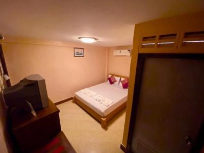 ZEN Rooms Soi Paradise Patong - 25