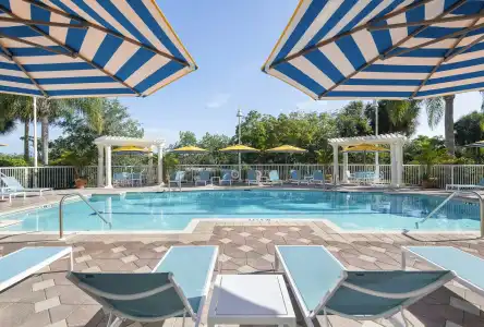 DoubleTree Suites by Hilton Naples - 13