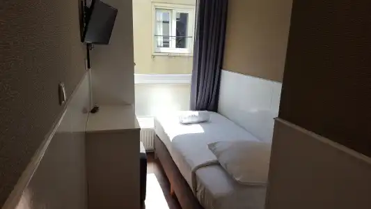 Old Quarter - 6