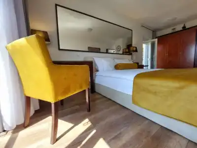 Refresh Boutique Apartments - 106