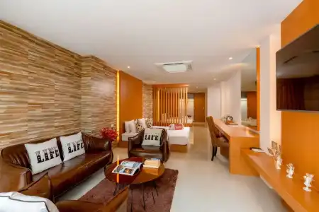 Club Bamboo Boutique Patong Beach Resort - 289