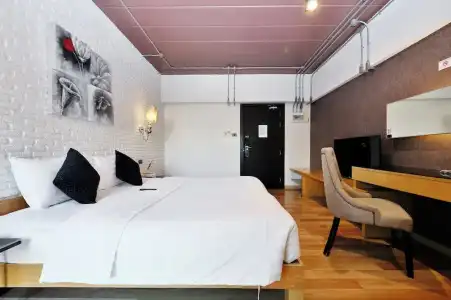 Diary Suite - 33