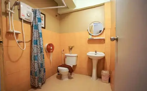 Kamala's Guesthouse - 6