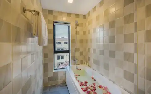 Phnom Penh 51 & Residences - 94