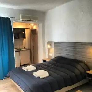 Anika Studios - 25