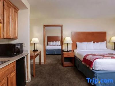 Quality Inn Oakwood - 64