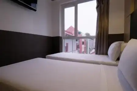 Lion Peak Bugis (SG Clean, Staycation Approved) - 9