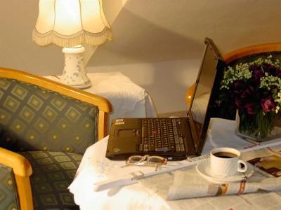 am Schlosspark , Wiesbaden - 3