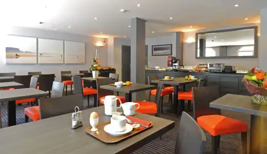 Hôtel Red Fox - 11