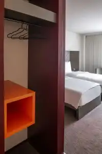 Pentahotel - 55