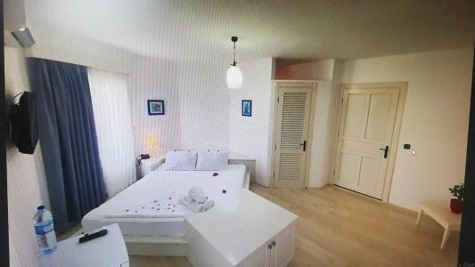 Kefi Beach and Suites - 34