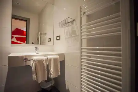 Hostal Barcelona - 4