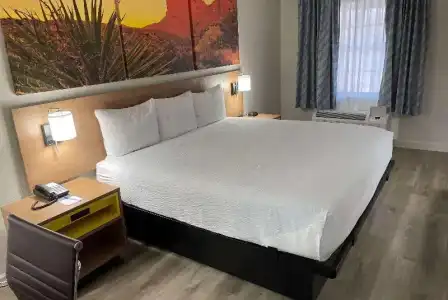 Days Inn Tucson City Center - 22