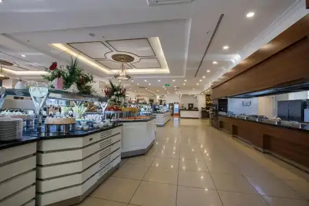 Mira Meridia Beach Resort - 12