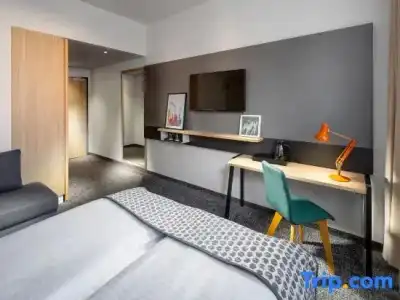 Clarion Vienna South - 75