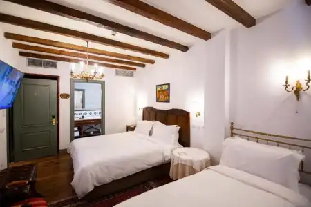 Vila Ebel - 76
