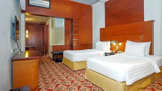 Savoy Homann - 125