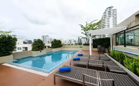 Ten Ekamai Suites Serviced Apartment - 12