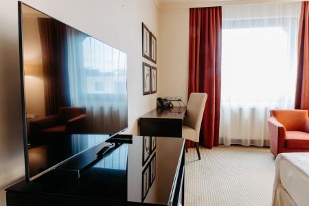 Crowne Plaza Bratislava by IHG - 40