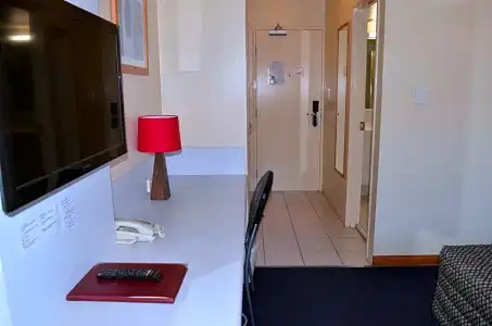 Airport Motel - 28