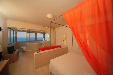 Antinea Suites & SPA - 3