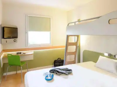 ibis budget Hyères Centre Ville - 34