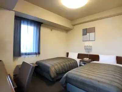 Route-Inn Ueda - Route 18 - 20