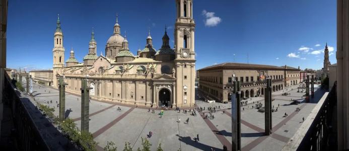 Pilar Plaza - 85