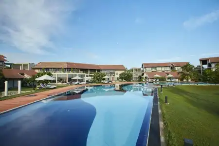 The Calm Resort & Spa - 5