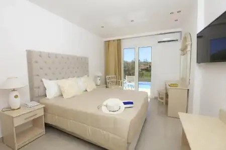 Cavomarina Beach- Adults Only - 26