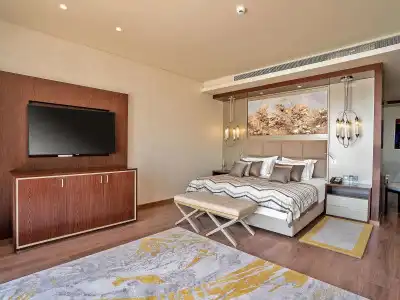 Rixos Premium Magawish Suites and Villas - 12