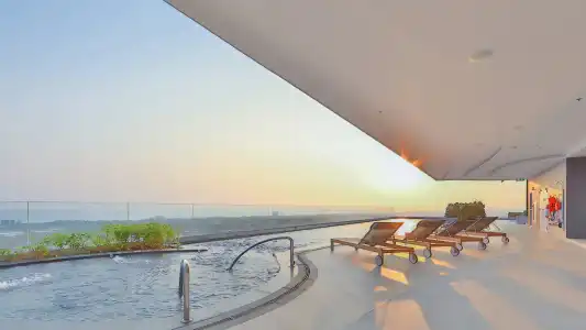Holiday Inn & Suites Rayong City Centre by IHG - 20