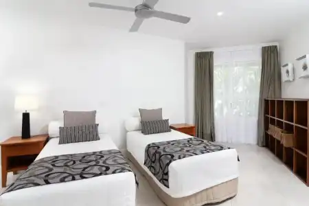 Mandalay Luxury Beachfront Apartments - 62