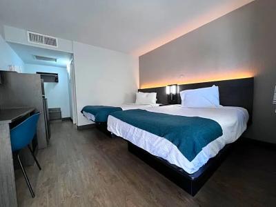 Motel 6 Bakersfield, CA - South - 72